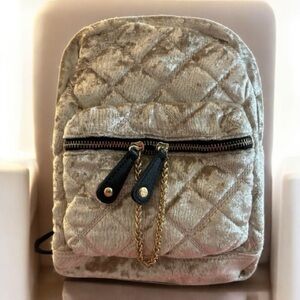 Urban Expressions Quilted Velvet Backpack in Cream